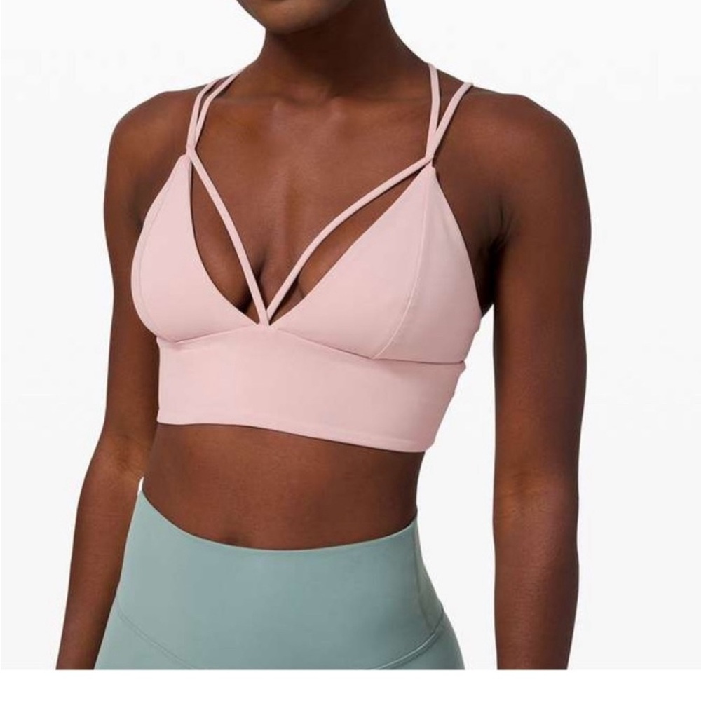 Lululemon “pushing limits” bra (4)